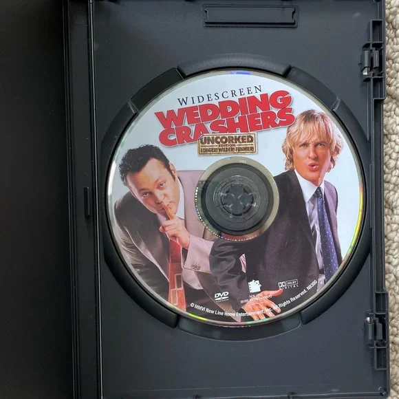 5 for $10 ⭐️ Wedding Crashers DVD - Picture 3 of 3
